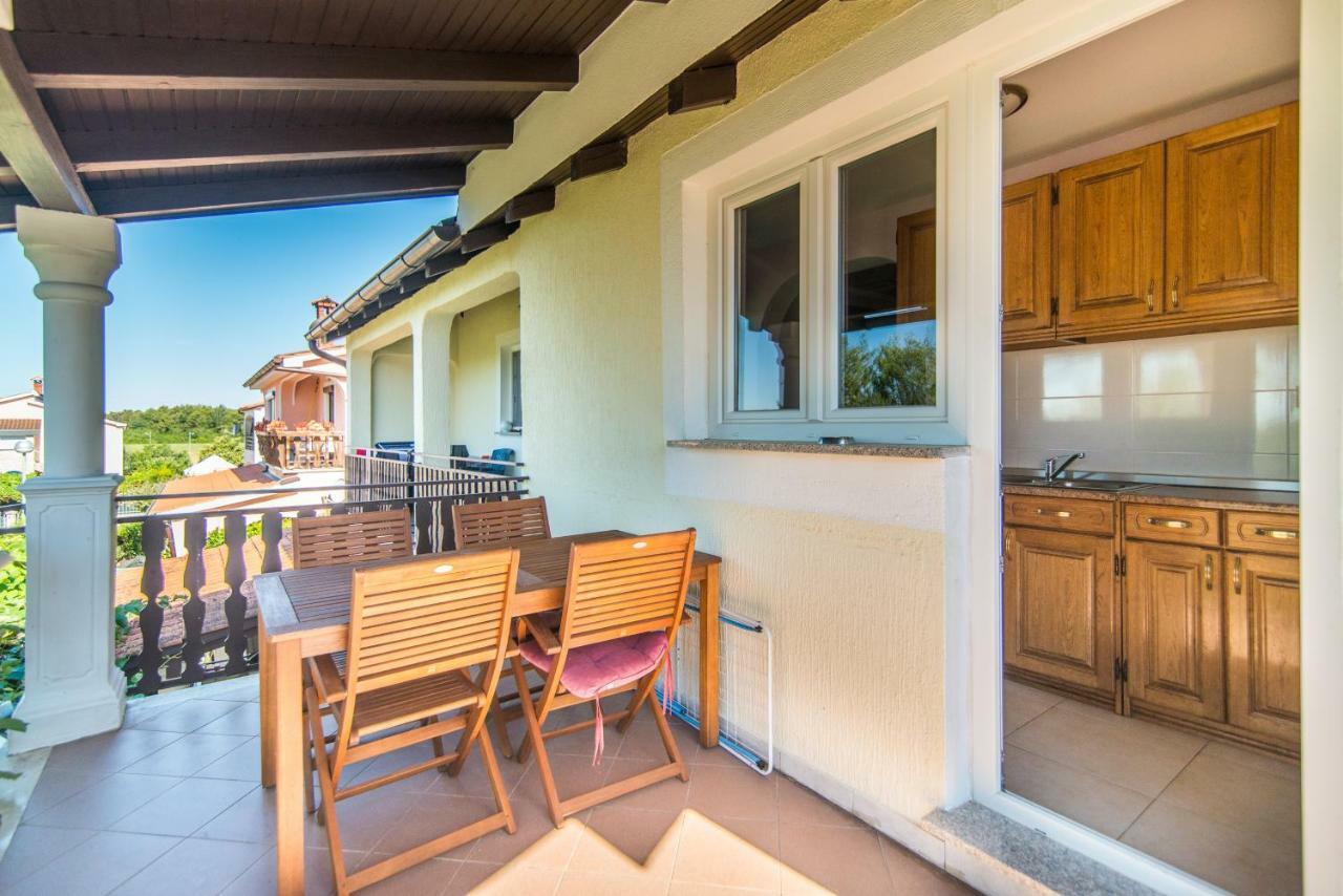 Apartmani Marina Porec Exterior photo